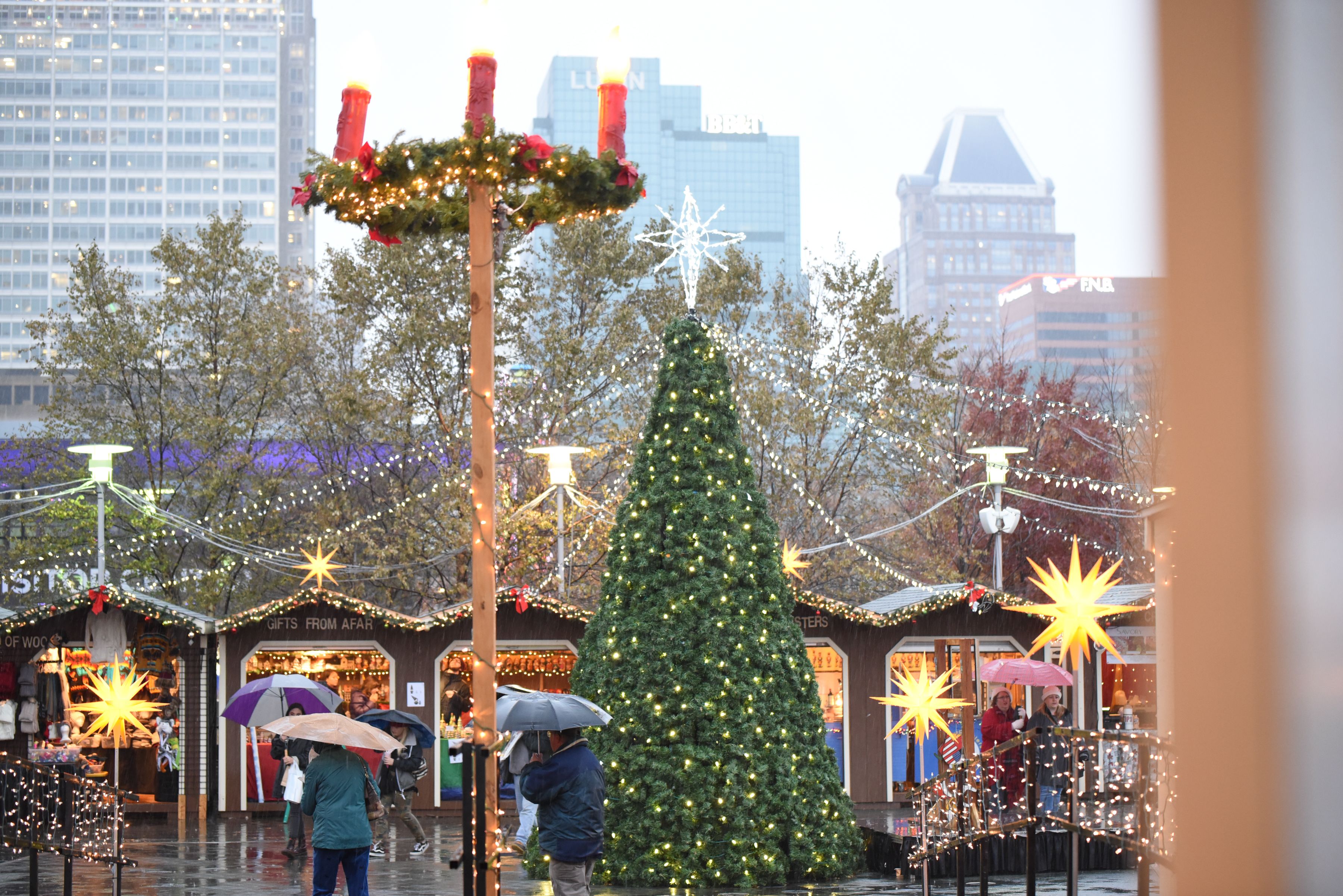 12 Christmas Light Displays in Maryland Towson Economy Auto Rental